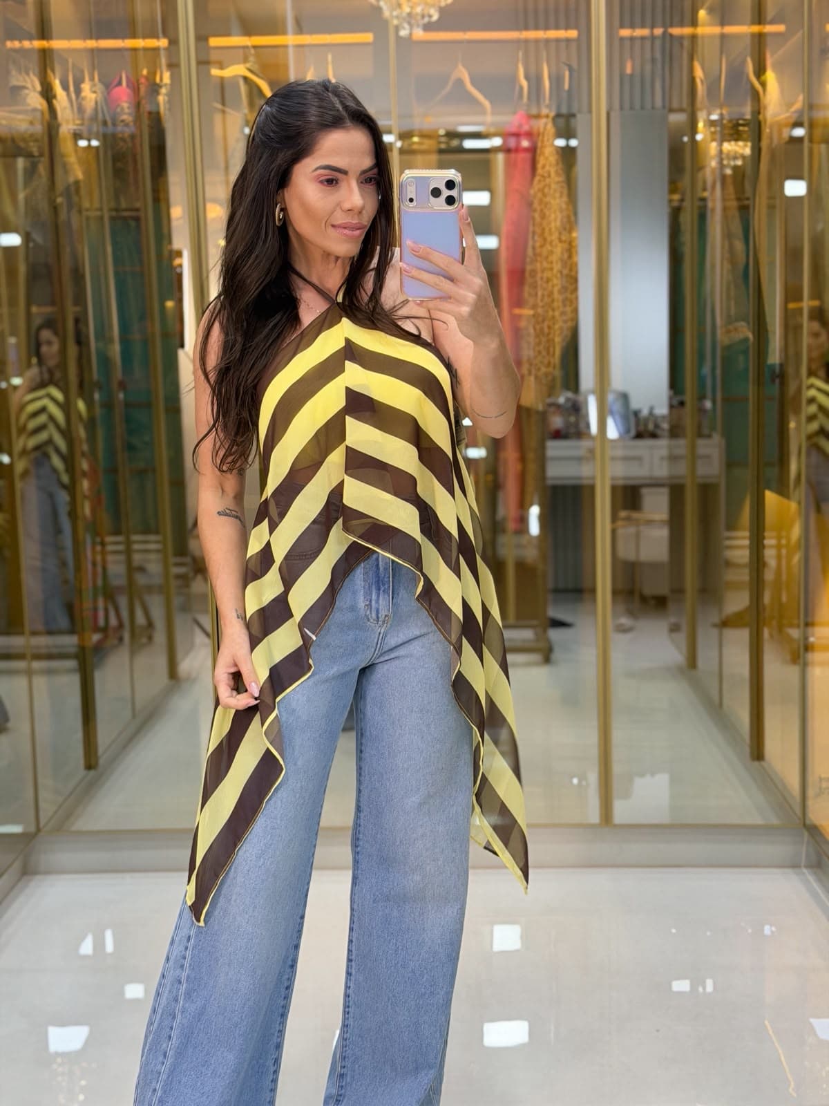 BLUSA ASSIMÉTRICA FRENTE ÚNICA COM BOJO