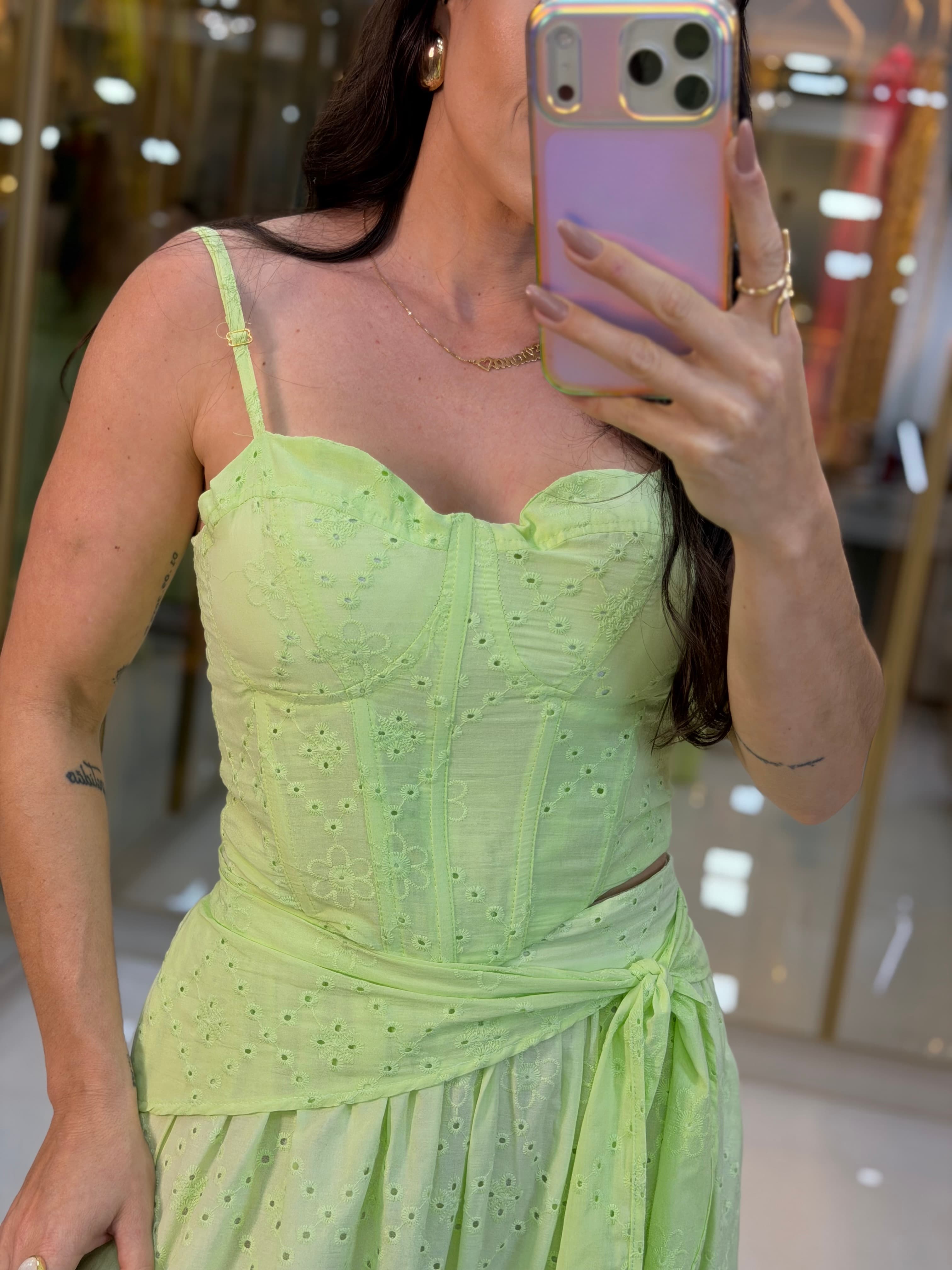 CONJUNTO LAISE