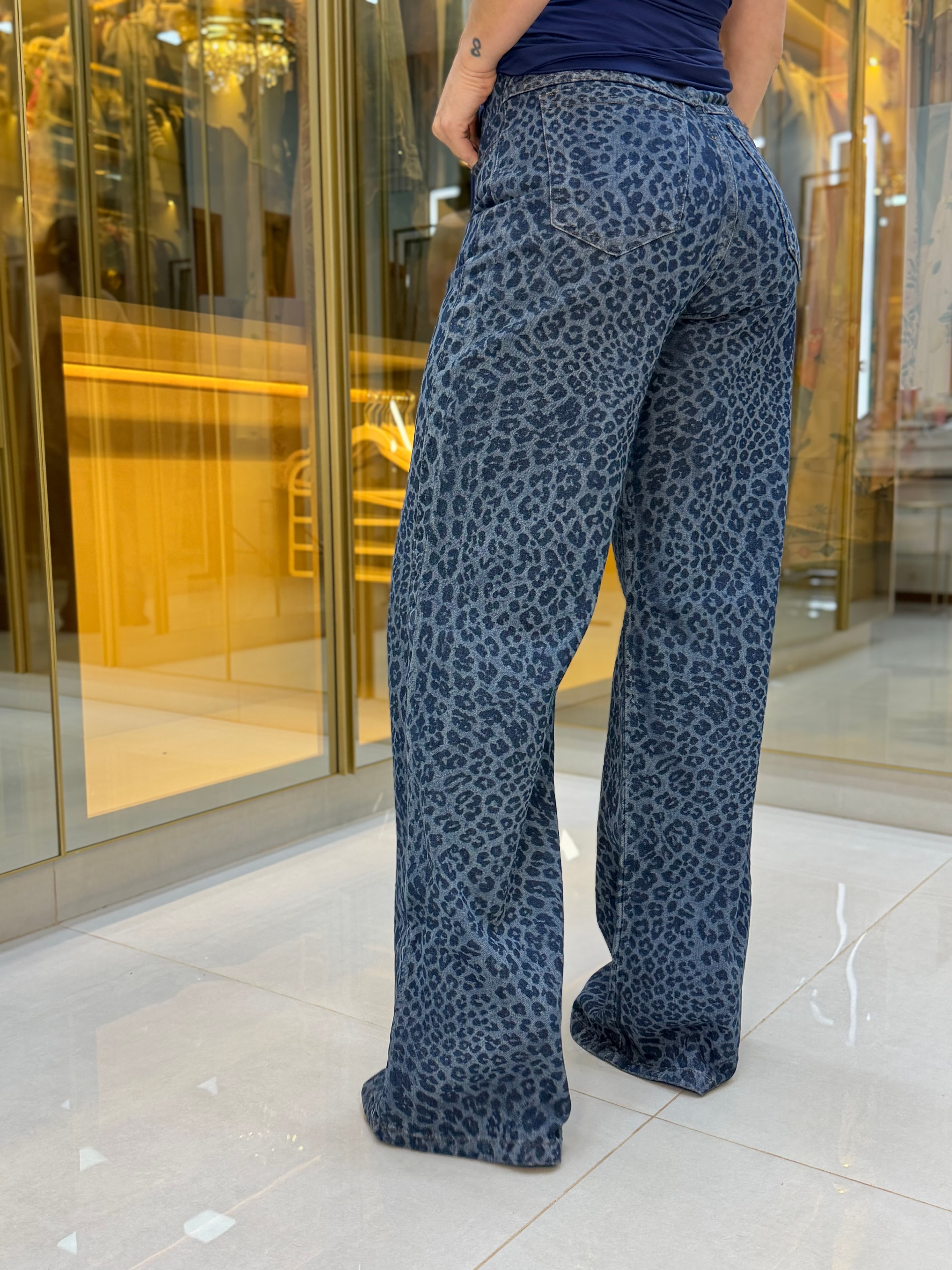 CALÇA JEANS ONÇA