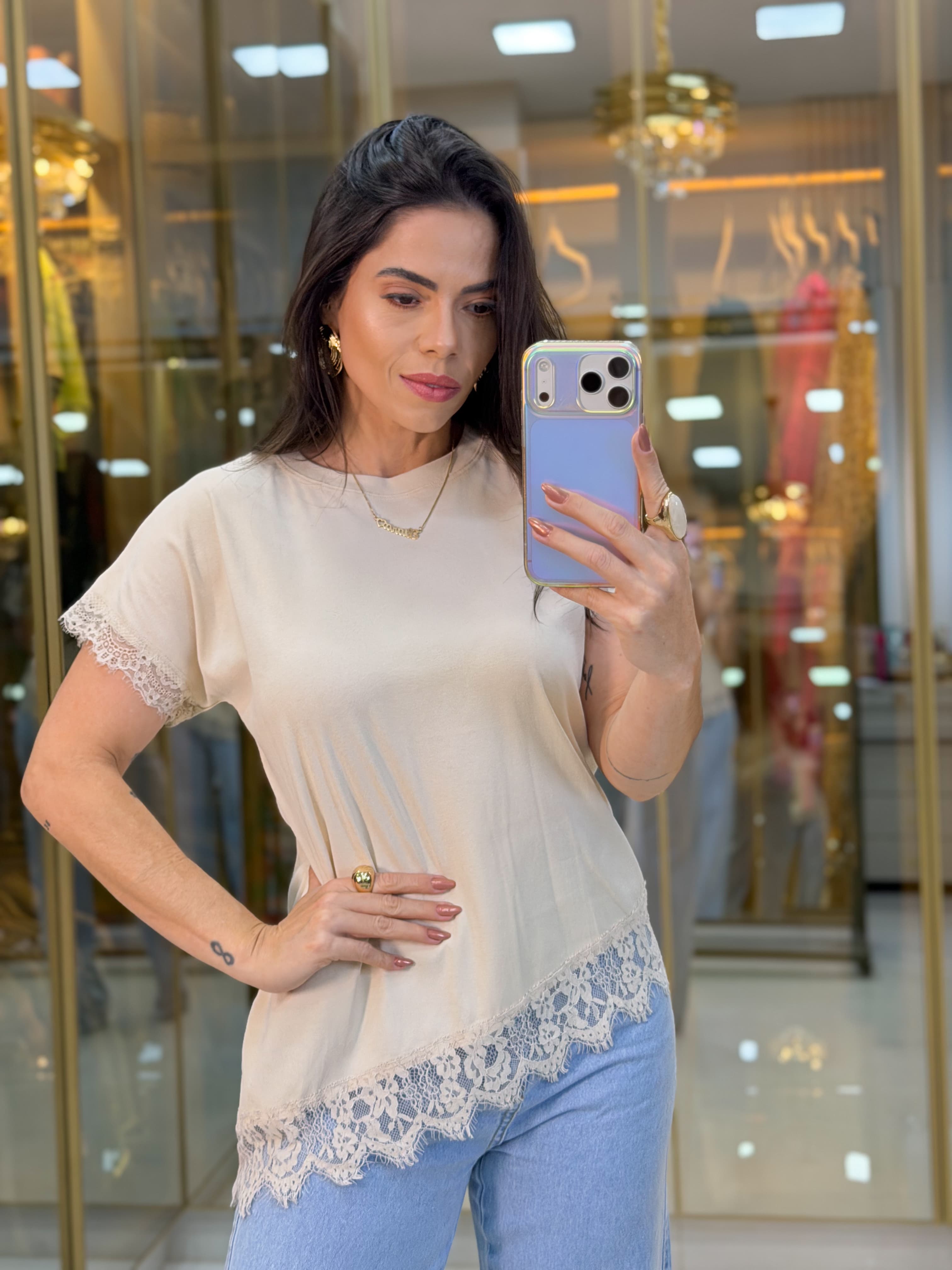 BLUSA ASSIMÉTRICA RENDA