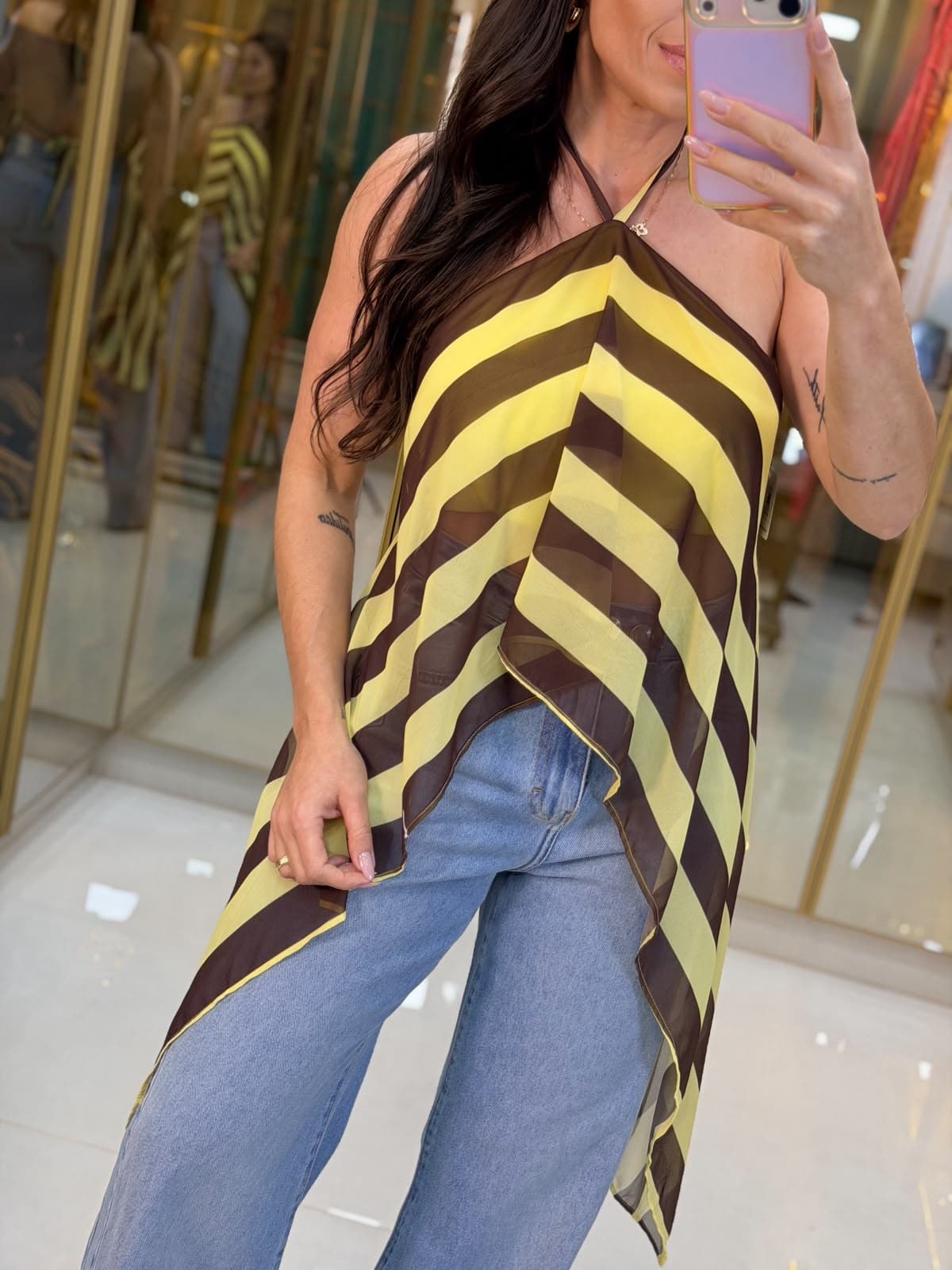 BLUSA ASSIMÉTRICA FRENTE ÚNICA COM BOJO