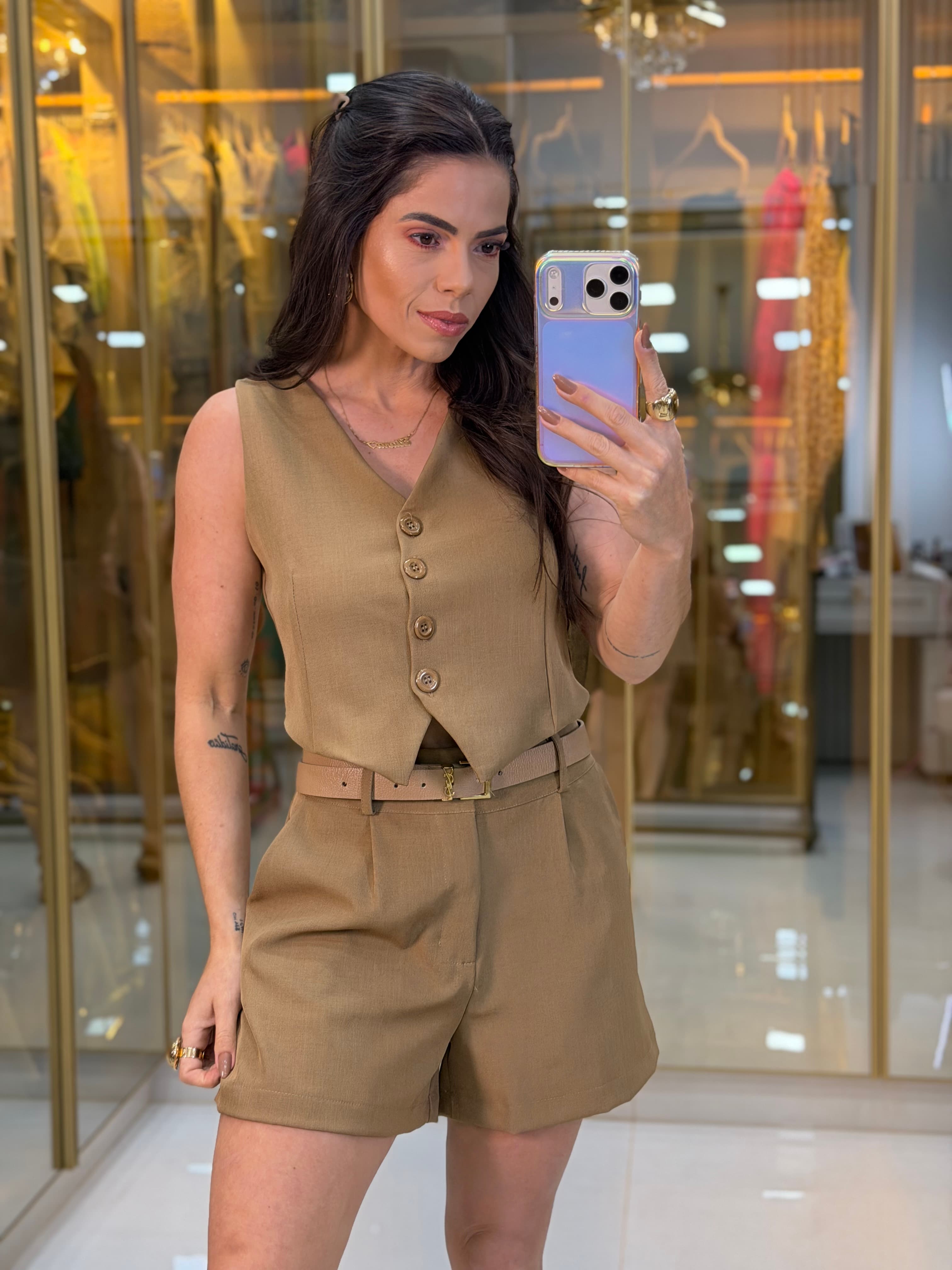 CONJUNTO COLETE SHORT