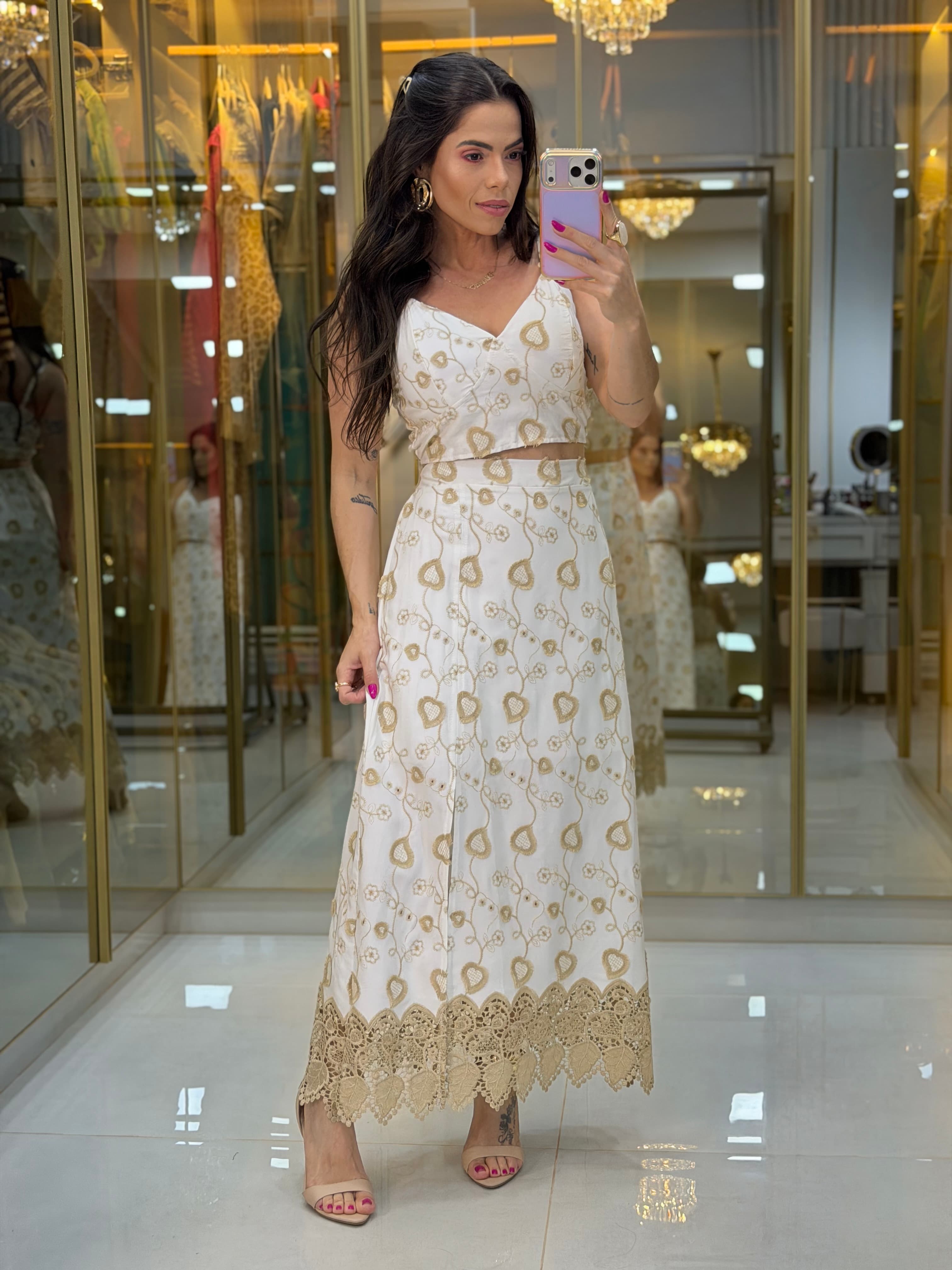 CONJUNTO SAIA BORDADO