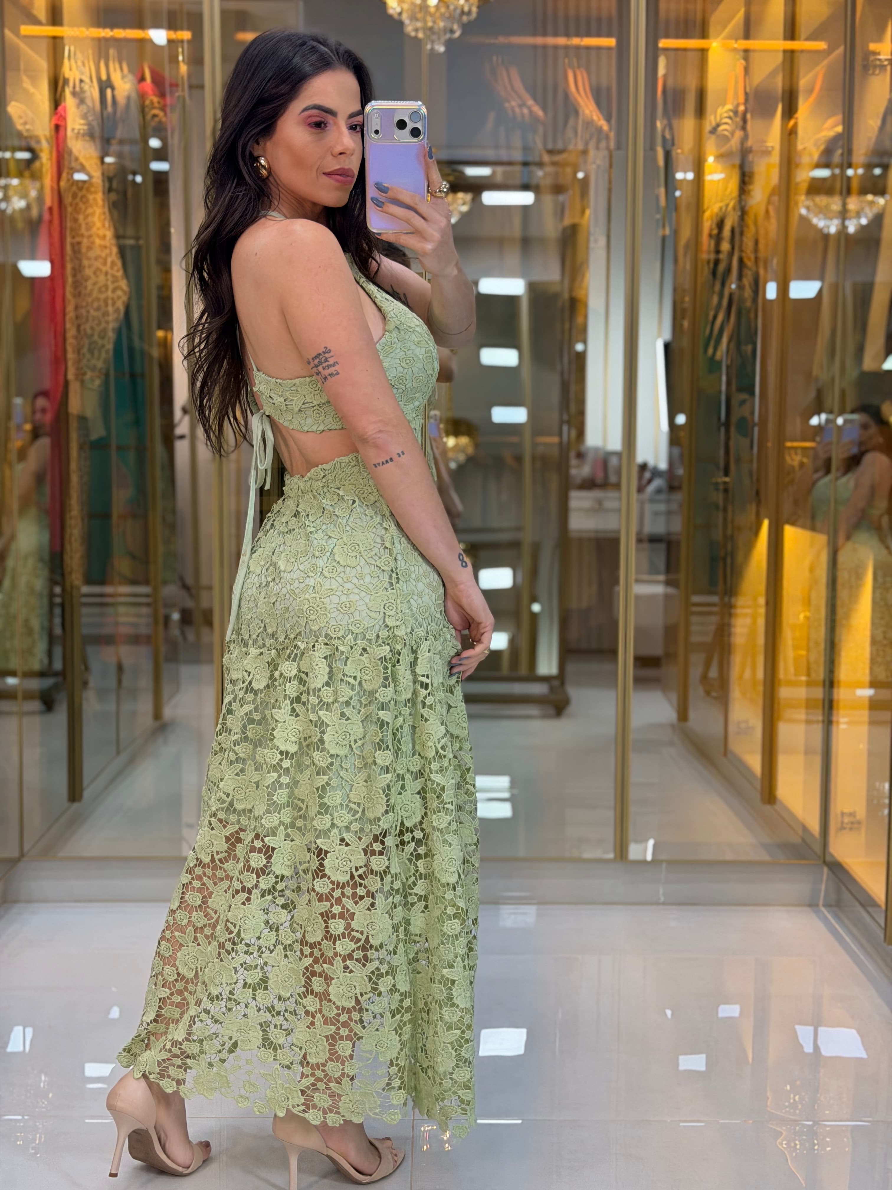 VESTIDO BORDADO