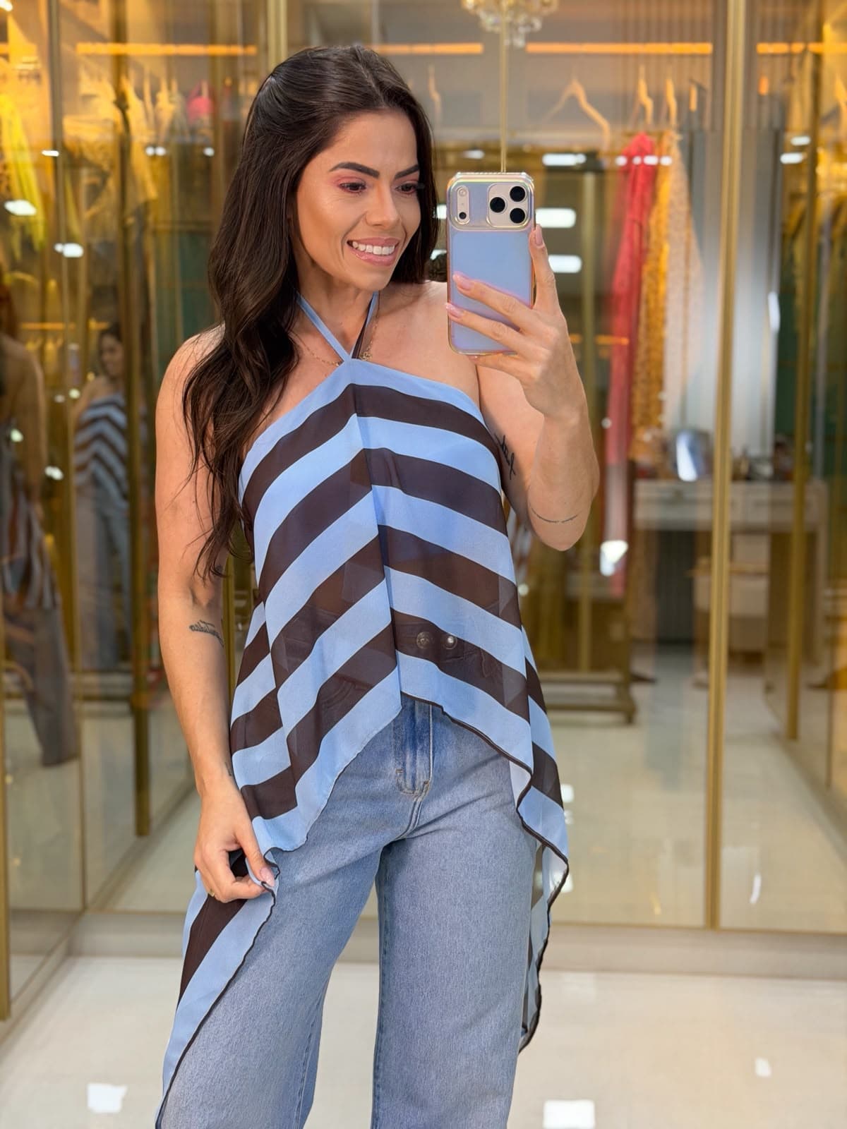 BLUSA ASSIMÉTRICA FRENTE ÚNICA COM BOJO