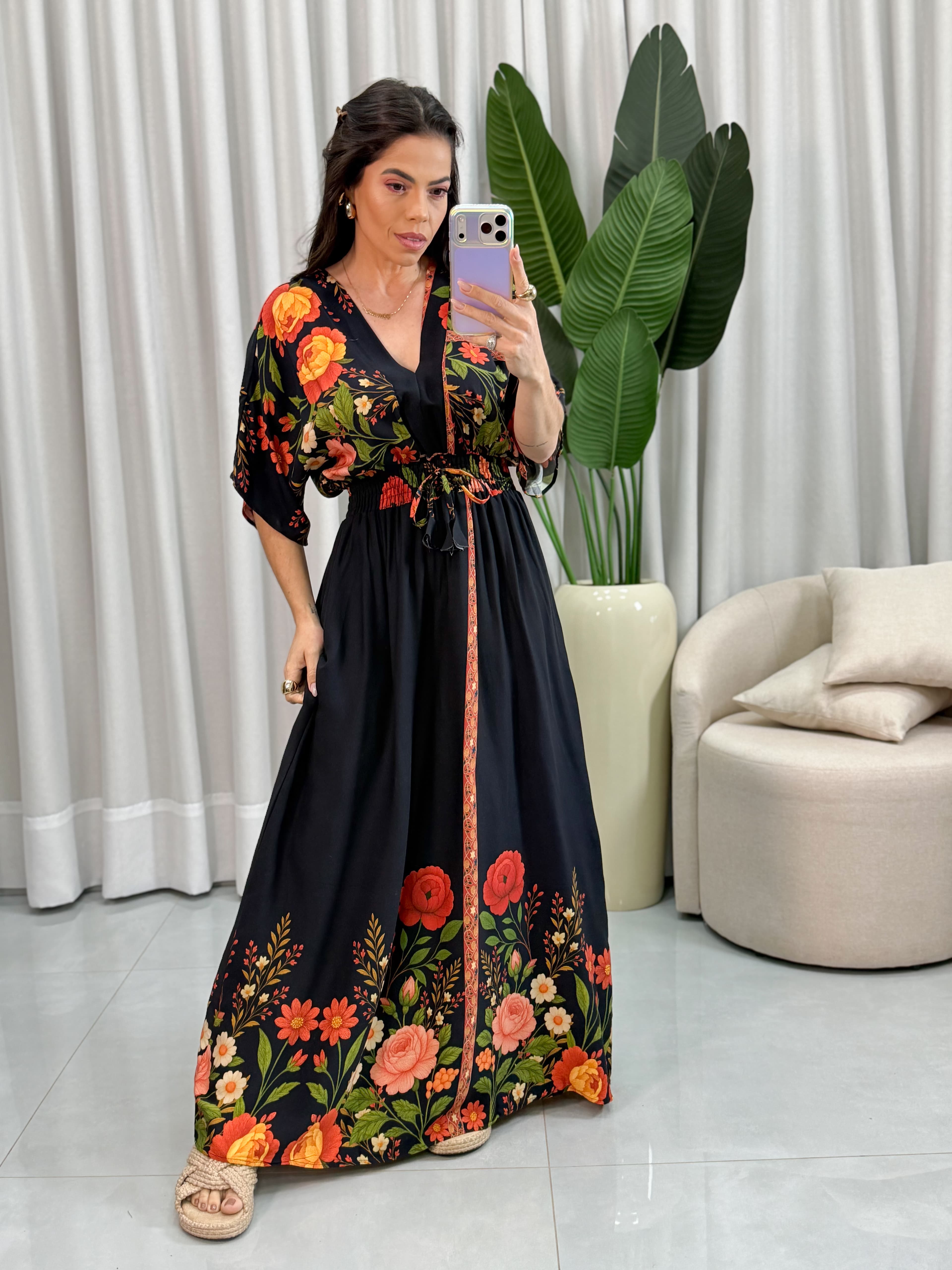 VESTIDO ESTAMPADO PRETO FLOR