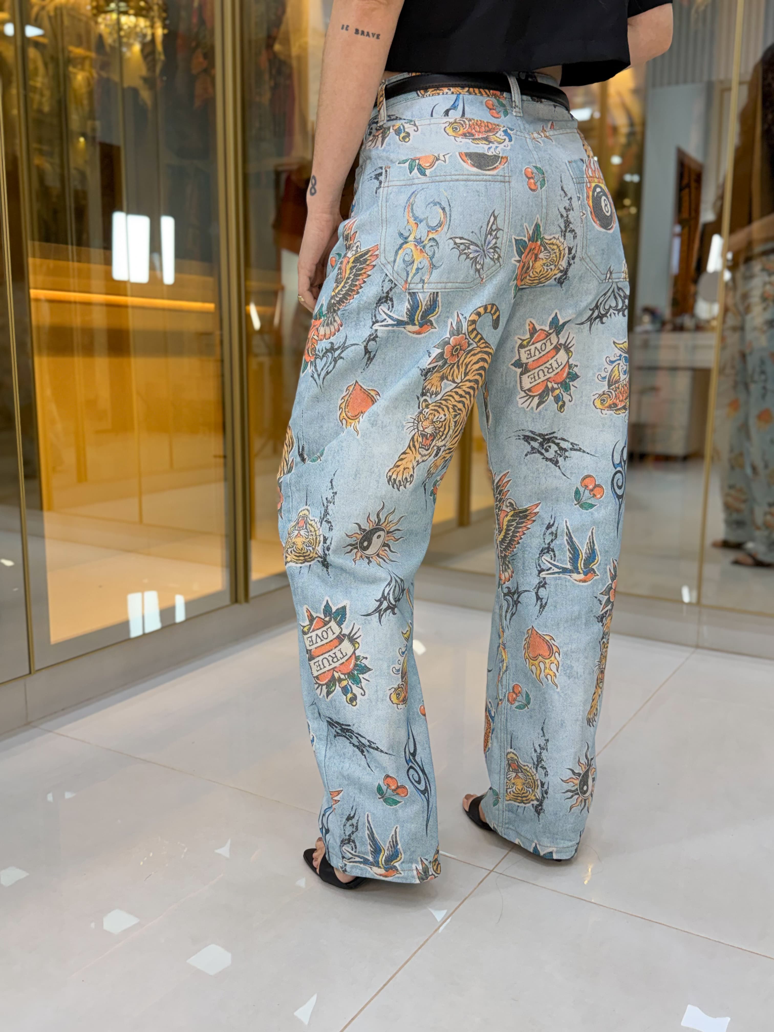 CALÇA TATUAGEM