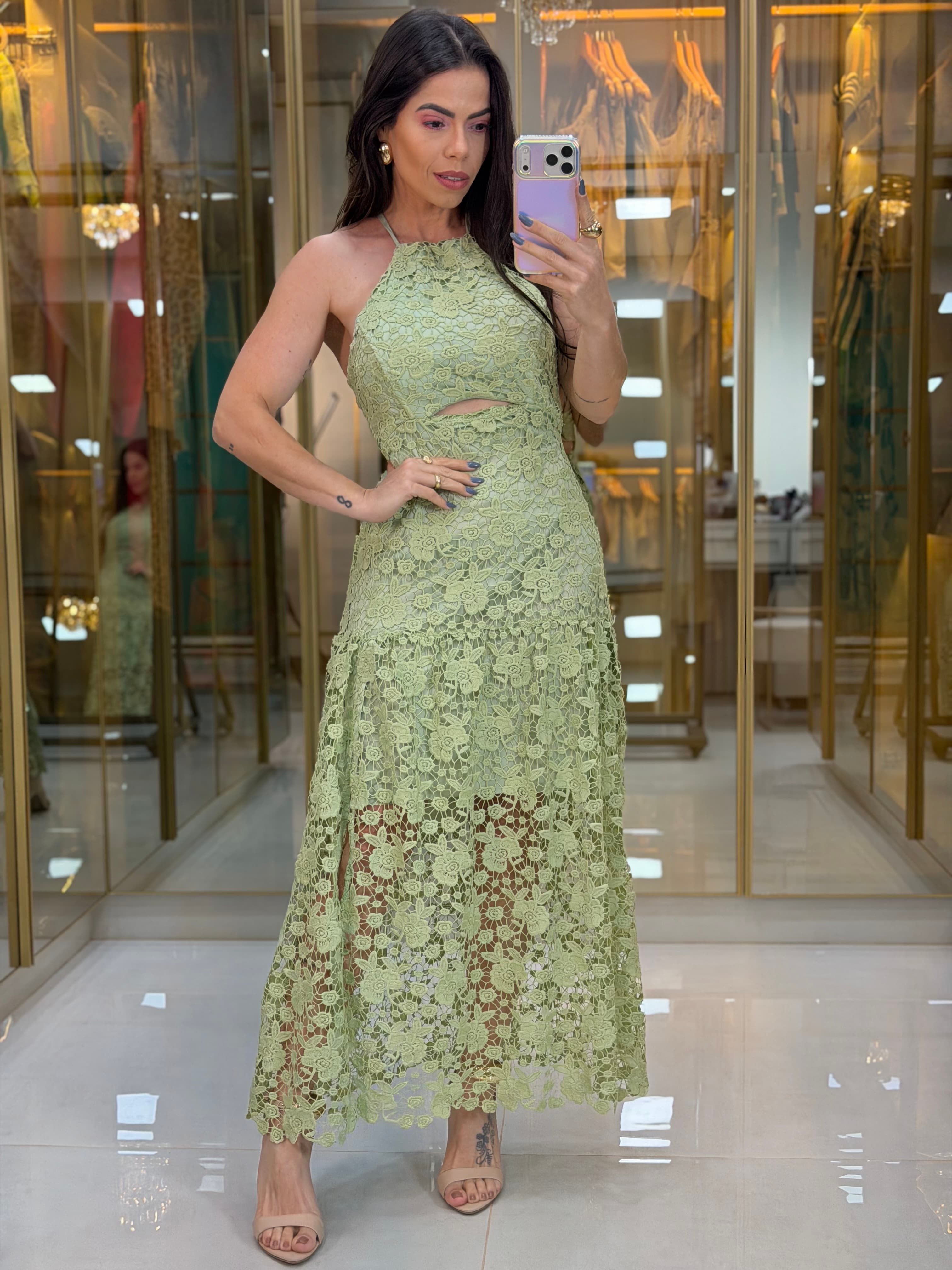 VESTIDO BORDADO