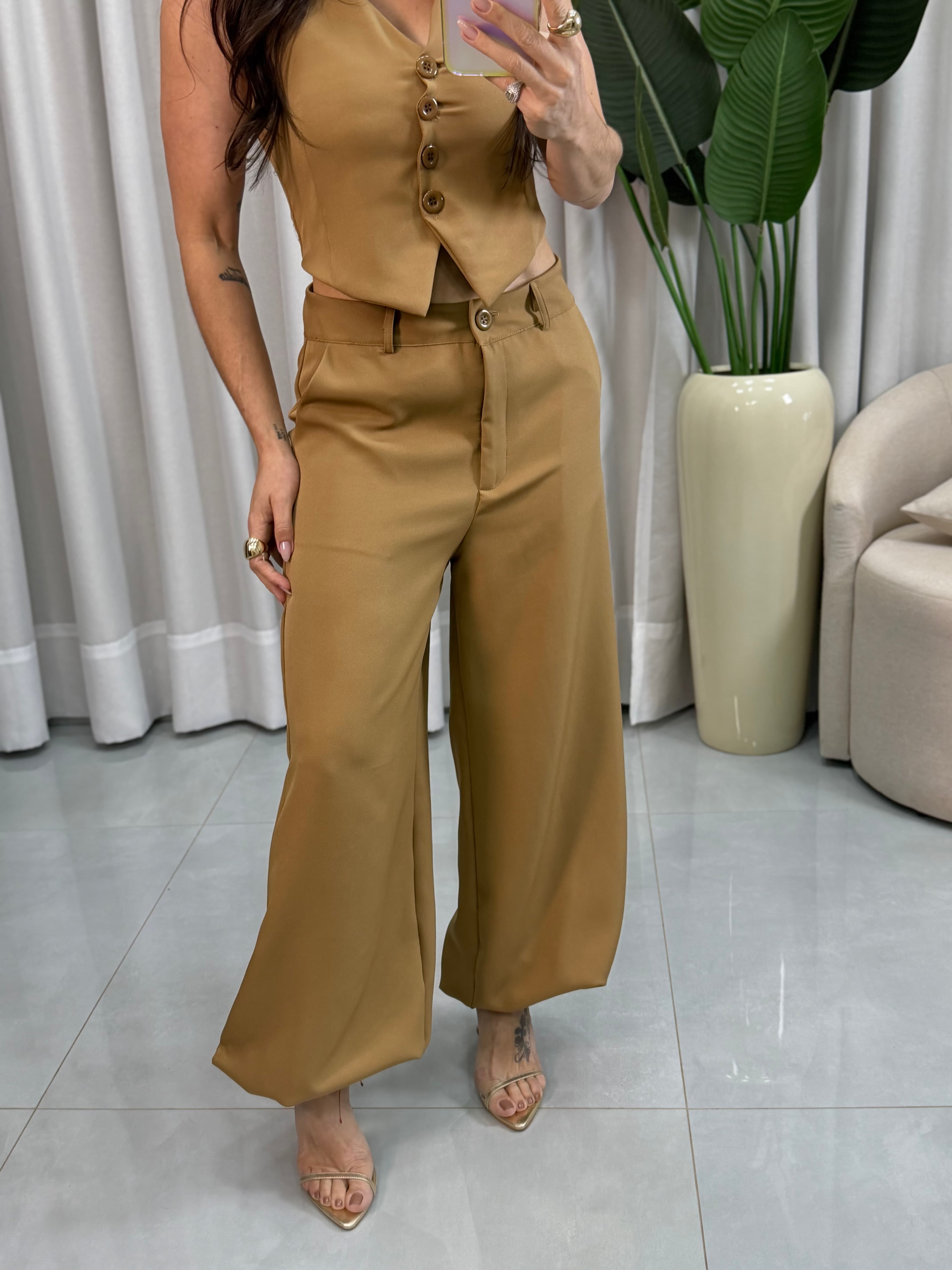 CONJUNTO ALADIM ALFAIATARIA BEGE