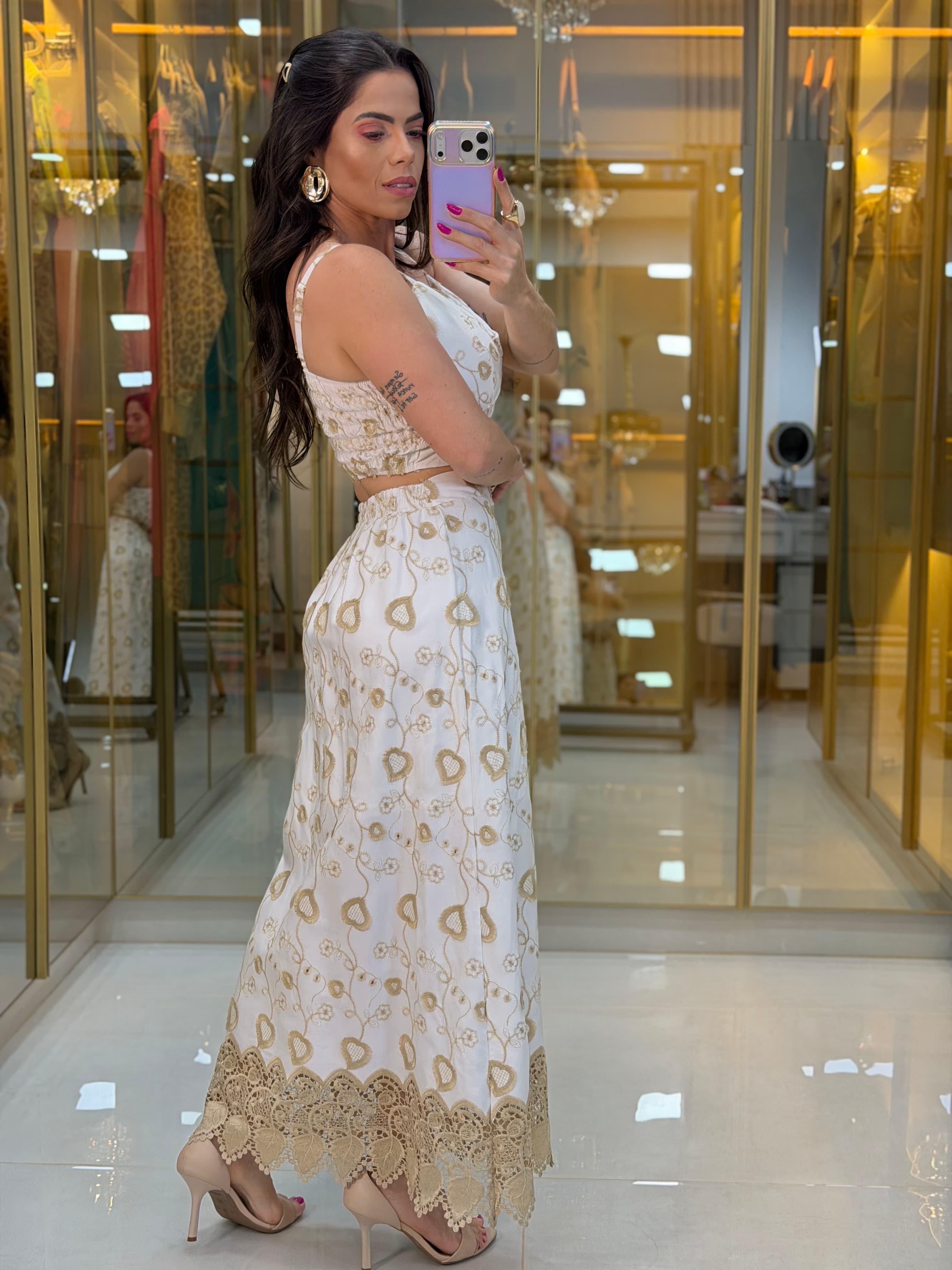 CONJUNTO SAIA BORDADO