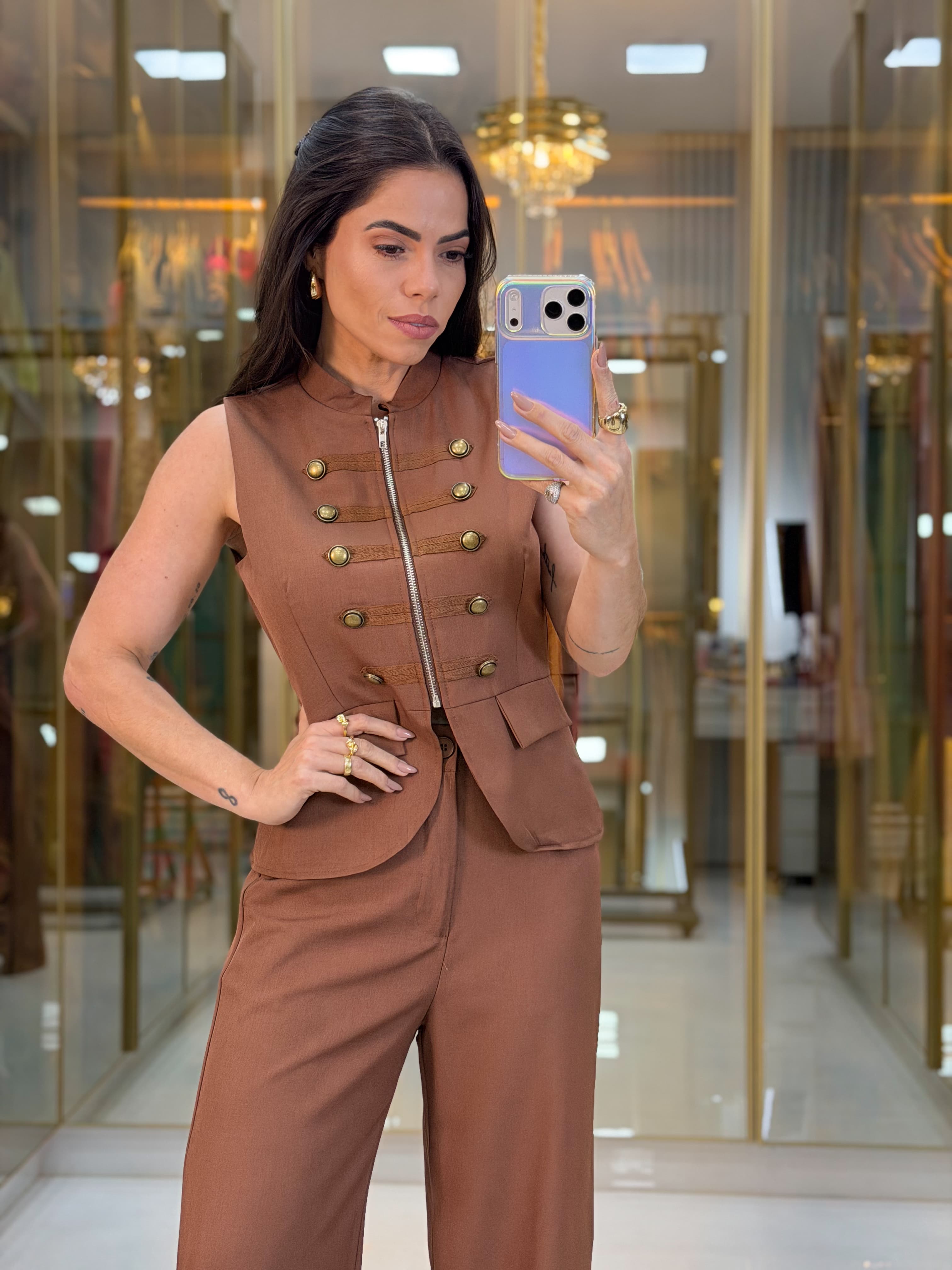CONJUNTO ALFAITARIA BOTÃO MARROM