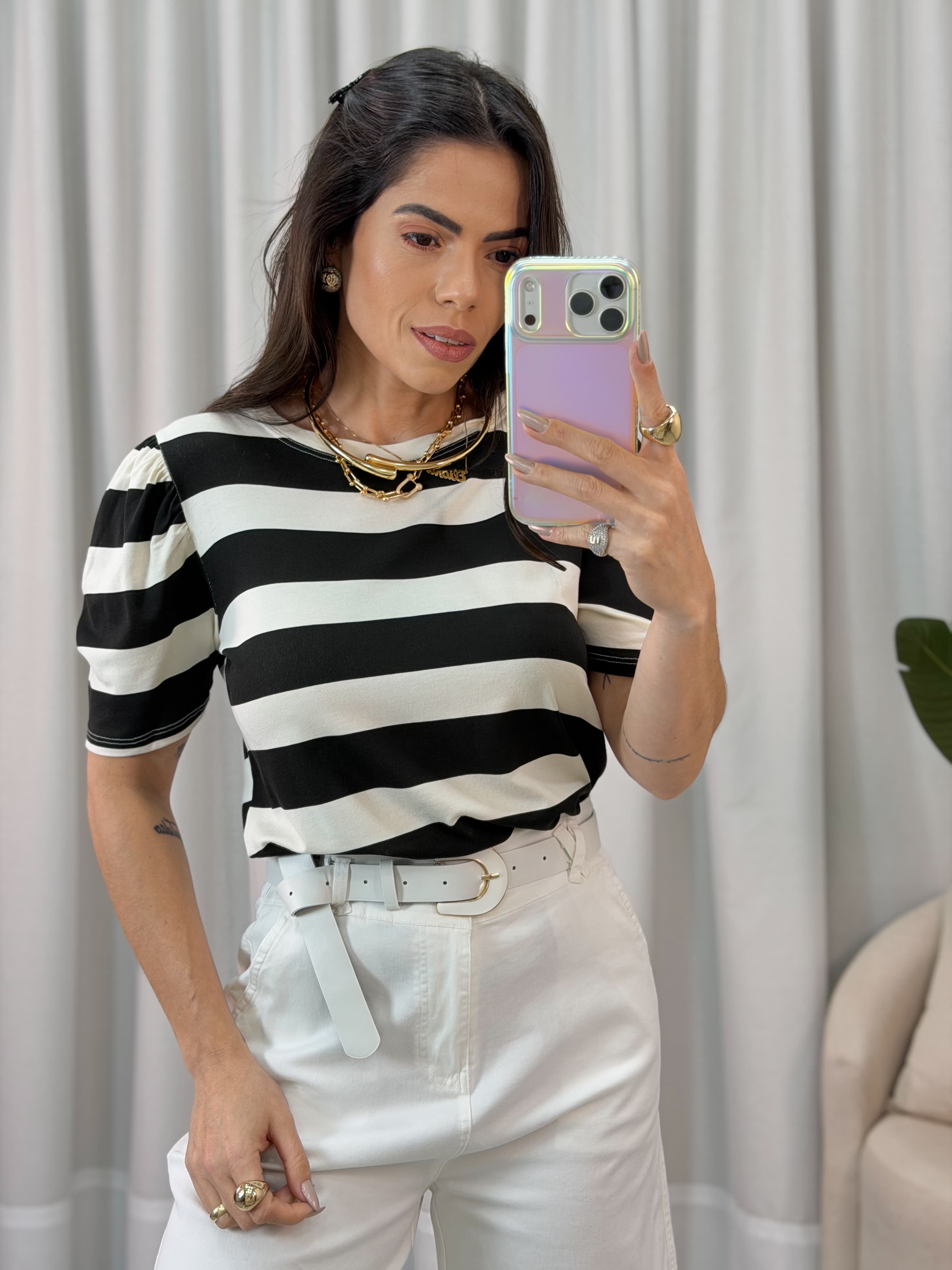 BLUSA LISTRA PRETA MANGA BUFANTE
